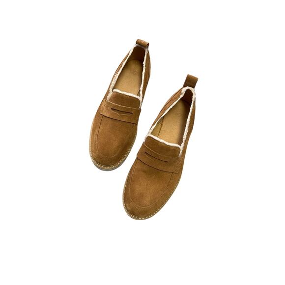 UGG Shoes - UGG Atwater Spill Seam Penny Loafers Size 9